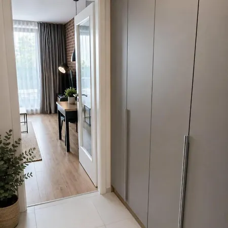 7-atrium Living Sturova, Center דירה