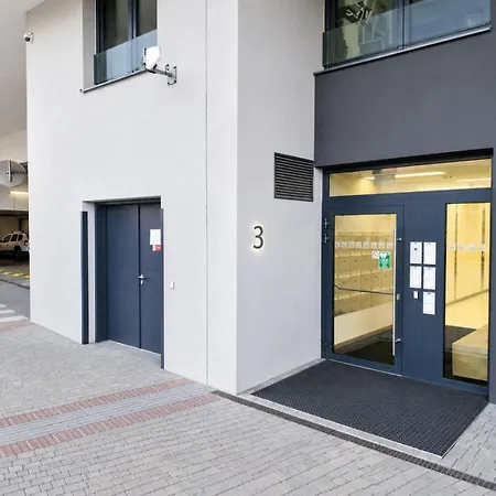 7-atrium Living Sturova, Center Appartement *